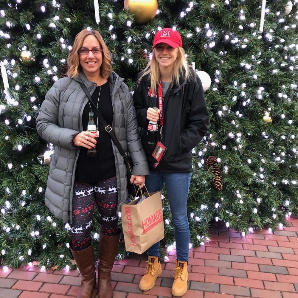 Meet your Posher, Cami